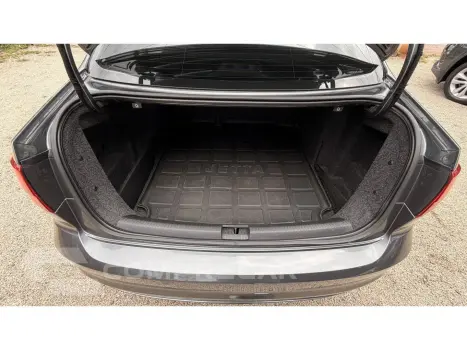 JETTA 2.0 TSI HIGHLINE 211CV GASOLINA 4P TIPTRONIC