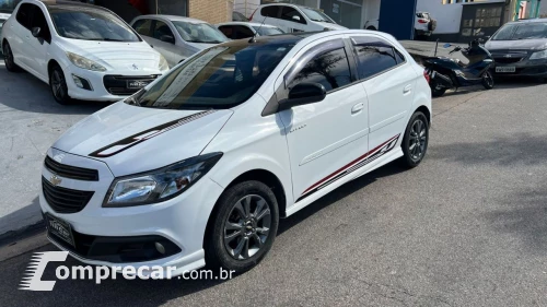 CHEVROLET ONIX HATCH EFFECT 1.4 8V F.Power 5p Mec. 4 portas