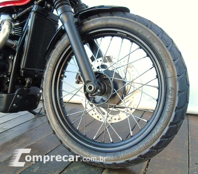 TRIUMPH STREET SCRAMBLER