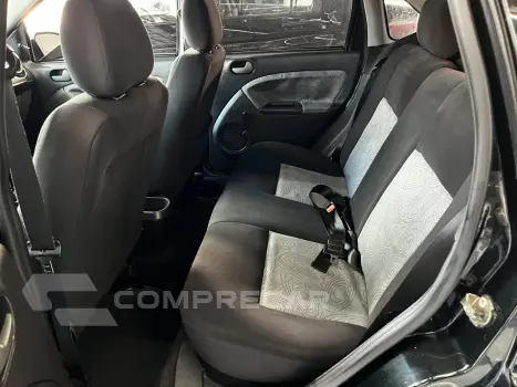 FIESTA 1.6 MPI Class Sedan 8V