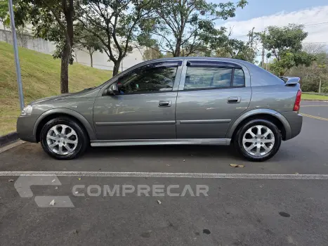 ASTRA 2.0 MPFI Advantage 8V