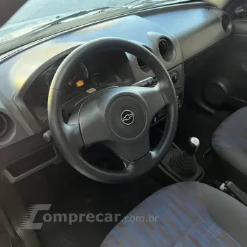 Celta Spirit/ LT 1.0 MPFI 8V FlexP. 5p