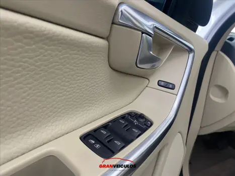 XC60 2.0 T5 DYNAMIC FWD TURBO GASOLINA 4P AUTOMÁT