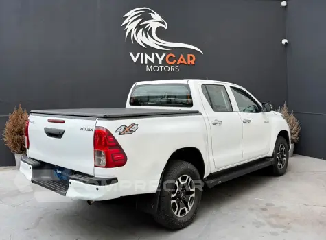 Hilux CD 4x4 2.8 Diesel Mec.