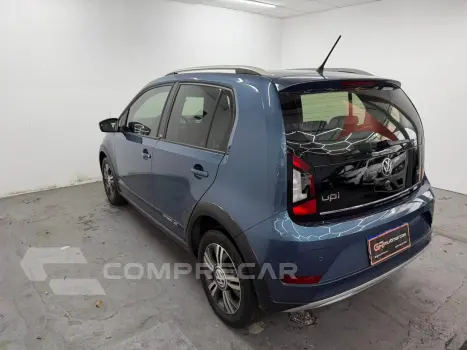up! cross 1.0 TSI Total Flex 12V 5p