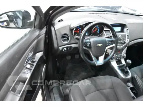 CRUZE SEDAN - 1.8 LT 16V 4P MANUAL