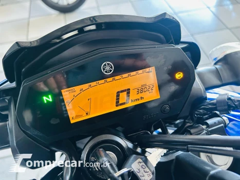 FZ25 ABS