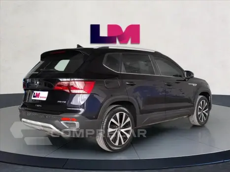 TAOS 1.4 250 TSI TOTAL FLEX HIGHLINE AUTOMÁTICO