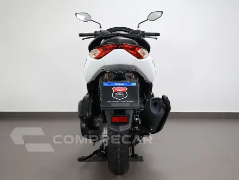 YAMAHA NMAX 160 ABS