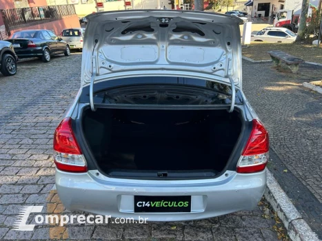 ETIOS XS Sedan1.5 Flex 16V 4p Mec.