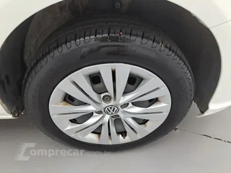 VOYAGE 1.0 12V MPI TOTALFLEX 4P MANUAL