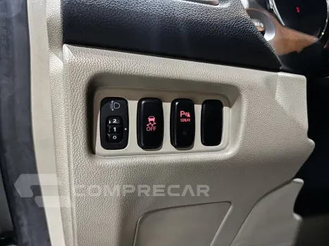 ASX 2.0 AWD 16V FLEX 4P AUTOMÁTICO