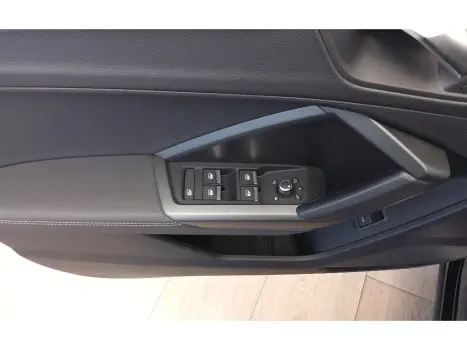 Q3 2.0 40 TFSI GASOLINA SPORTBACK PERFORMANCE BLACK QUATTRO