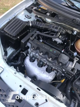 CORSA 1.0 MPFI Classic Sedan 8V