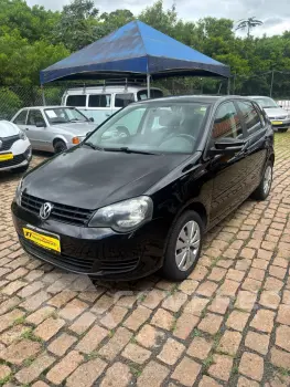 Volkswagen POLO 1.6 Mi 8v 4 portas