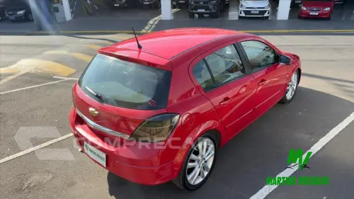 VECTRA 2.0 MPFI GT HATCH 8V FLEX 4P MANUAL