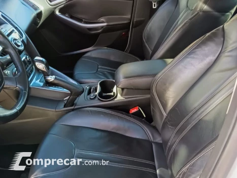 Focus 2.0 Titanium Sedan 16V Flex 4P Automático
