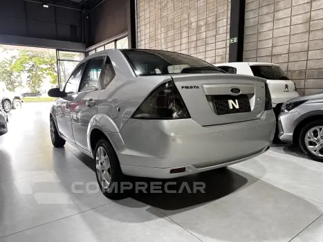FIESTA 1.6 ROCAM SE SEDAN 8V FLEX 4P MANUAL