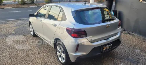 ONIX HATCH LT 1.0 12V Flex 5p Mec.