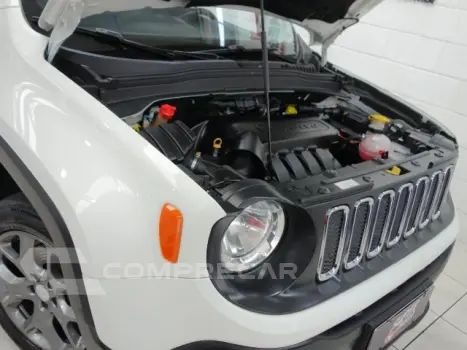 RENEGADE - 1.8 16V LONGITUDE 4P AUTOMÁTICO