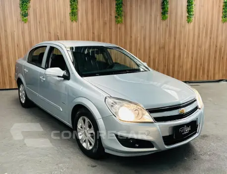 VECTRA 2.0 MPFI Expression 8V