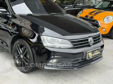 JETTA 2.0 TSI HIGHLINE 211CV GASOLINA 4P TIPTRONIC