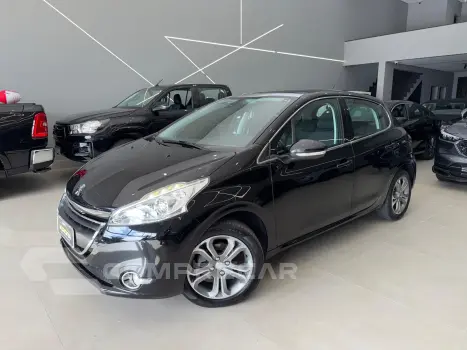 PEUGEOT 208 Griffe 1.6 4 portas