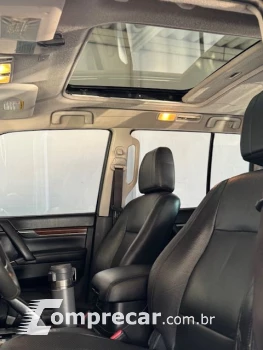 Pajero HPE Full 3.8 V6 250cv 5p Aut.