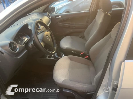 VOYAGE 1.0 12V MPI Totalflex Trendline