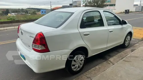 ETIOS 1.5 X Sedan 16V