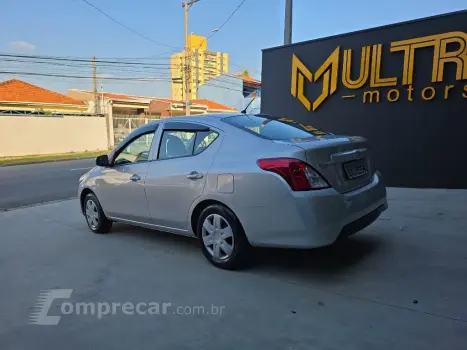 VERSA 1.0 12V FlexStart 4p Mec.