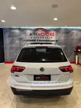 Tiguan 1.4 250 TSI TOTAL FLEX ALLSPACE TURBO AUTOMÁTICO TIPT