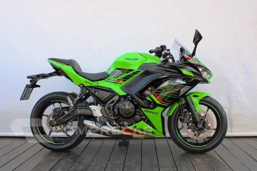 KAWASAKI KAWASAKI NINJA 650 KRT EDITION
