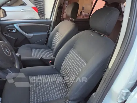 SANDERO