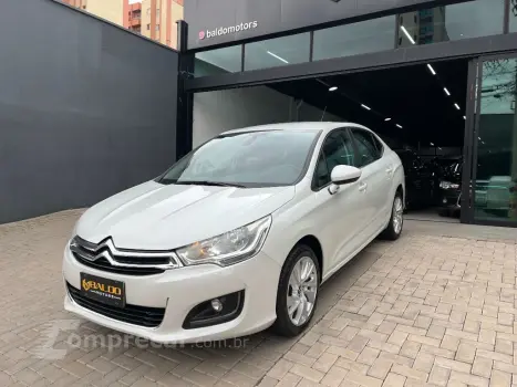 CITROEN C4 LOUNGE Tendance 1.6 Turbo Flex Aut. 4 portas