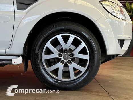 PAJERO TR4 2.0 4X2 16V 140CV FLEX 4P MANUAL