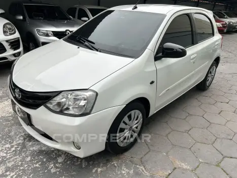 Toyota ETIOS 1.5 XS 16V FLEX 4P MANUAL 4 portas