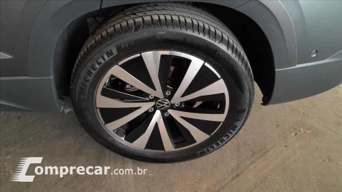 TAOS 1.4 250 TSI TOTAL FLEX HIGHLINE AUTOMÁTICO