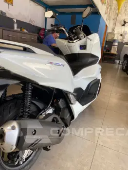 PCX 160 DLX ABS