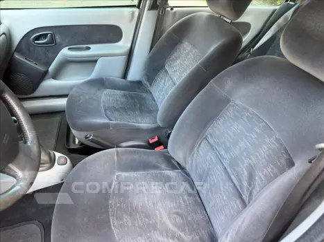 CLIO 1.6 Privilége Sedan 16V
