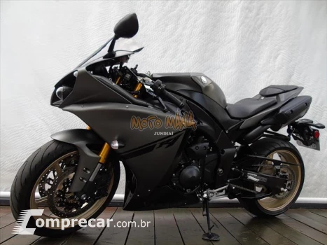 YZF R1