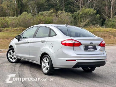 Fiesta Sedan SE 1.6 Rocam (Flex)