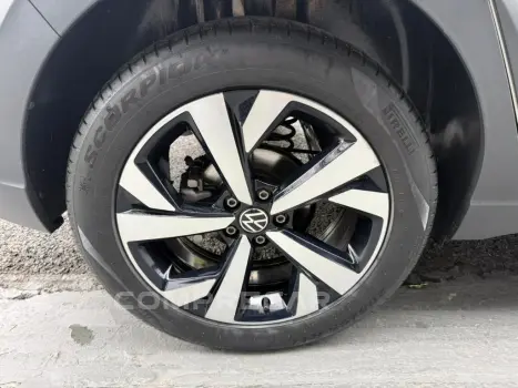 Nivus Highline 1.0 200 TSI Flex Aut.