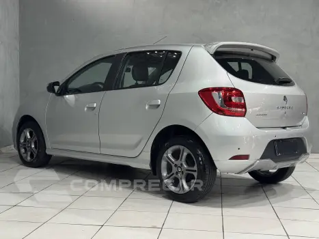 SANDERO 1.6 GT Line Limited