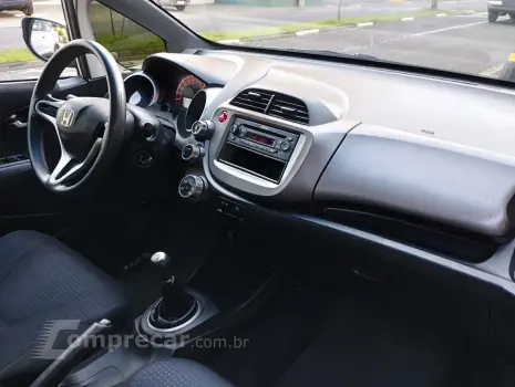 Fit 1.4 16V 4P DX FLEX