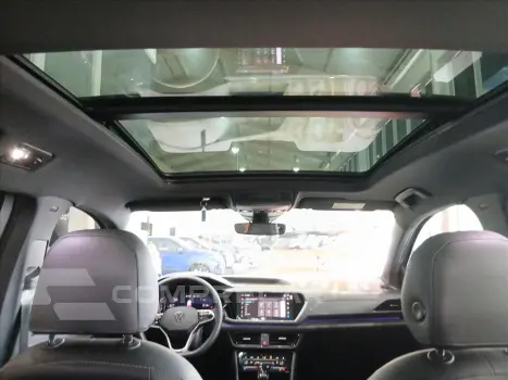 TAOS 1.4 250 TSI TOTAL FLEX HIGHLINE AUTOMÁTICO