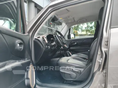 RENEGADE 1.8 16V Longitude