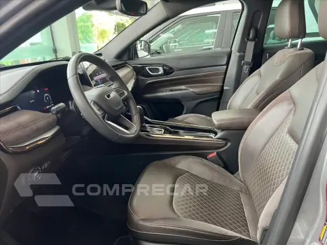 COMMANDER 1.3 T270 TURBO FLEX OVERLAND AT6