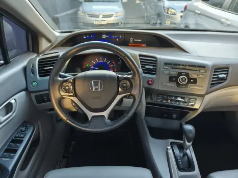 CIVIC 1.8 LXS 16V FLEX 4P AUTOMÁTICO