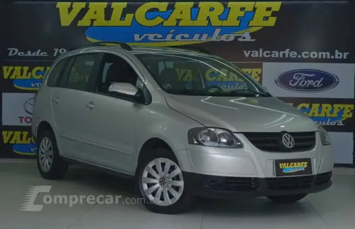 Volkswagen SPACEFOX 1.6 MI Trend 8V 4 portas